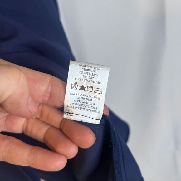 Pleione Navy Dressy Blouse Long Sleeve Cut Out Shoulder Button Front Size MD*** - Picture 9 of 10